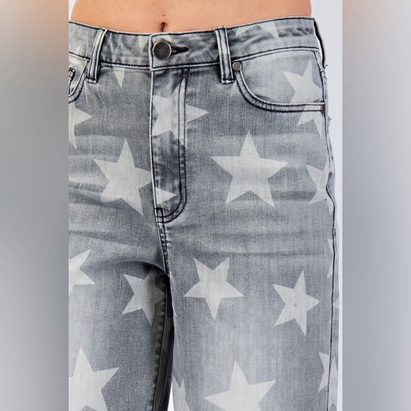 Starry Gray Flare Jeans - Picture 4 of 8